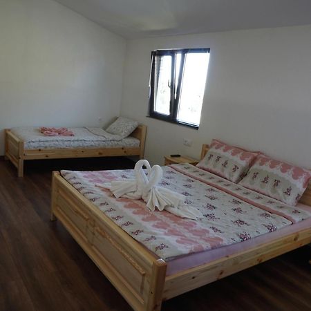 Guesthouse Juli Sapareva Banya Luaran gambar