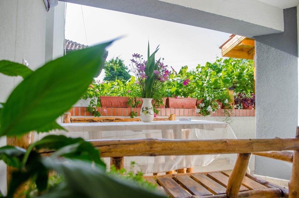 Guesthouse Juli Sapareva Banya Luaran gambar