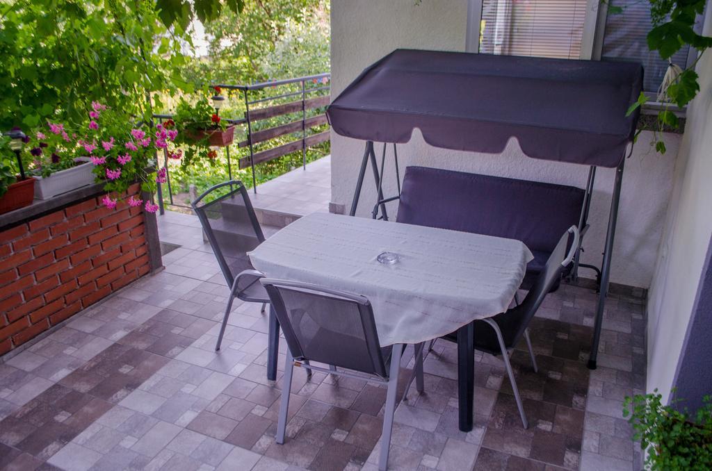 Guesthouse Juli Sapareva Banya Luaran gambar